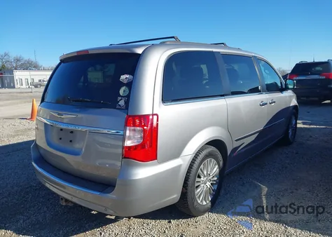 2016 Chrysler Town & Country Touring-L Anniversary Edition from USA, damaged, VIN 2C4RC1CG3GR221833